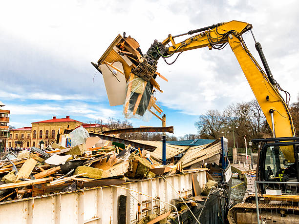 Best Affordable Junk Removal Services  in Leeds, AL